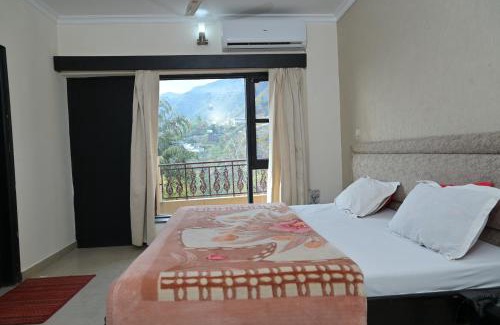 Bullawala Hotel | Bharat Resorts