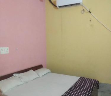 Mathura Casa | Bhardwaj Home Stay