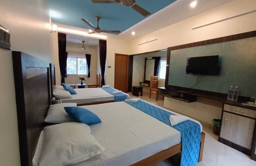 Yercaud Hotel | BHAVAN RESORTS