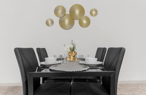 Five Points South Apartamento | BHM Haven Awaits Fully Equipped 1Bedroom with Pool