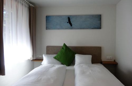 Schonbach Cama Y Desayuno | Bhome Gästehaus b&b/Apartments
