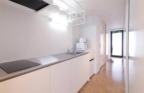 Hiroshima City Centre Apartamento | bHOTEL Komachi - BREAKFAST Included - Central Stay