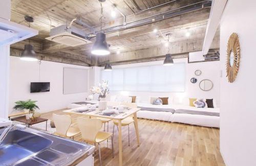 Hiroshima City Centre Apartamento | bHOTEL Nikke - 1BR Apt for 10ppl near Hondori Shopping
