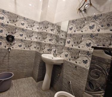 Amritsar Hotel | Bhullar Hotel