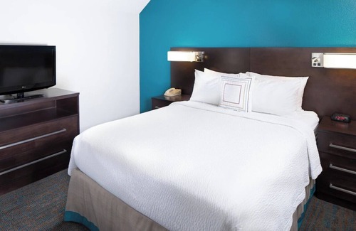Highland Hotel | Bi-level loft, Residence Inn Denver Downtown, 2 Units, Free Breakfast