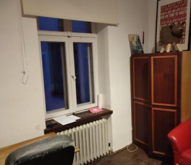 Wlochy Casa | Biały dom Cyprysowa 11
