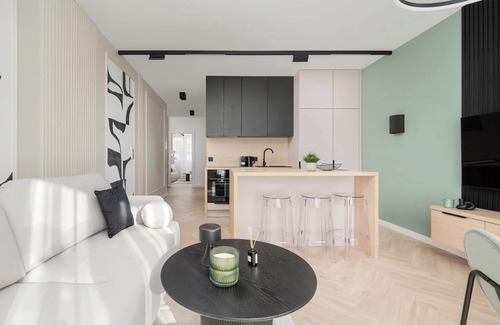 Fabryczna Apartamento | Bialowieska 75A | Elegant Apartment | Parking