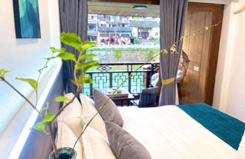 Fenghuang Casa | Bian Cheng Xing Zi Inn