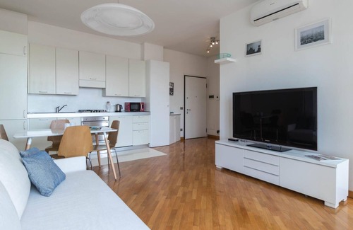 Porta Tenaglia Apartamento | Biancamano 2