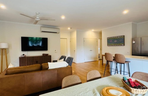Djugun Casa | Bianco Drift - A Calm, Coastal Retreat in the Heart of Broome