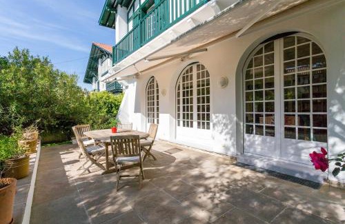 Biarritz Villa | Biarritz - Quartier Saint Charles - Golf - Piscine