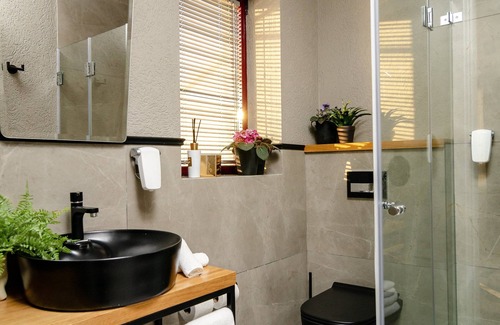 Jerusalem City Centre Hotel | Biazi Hotel