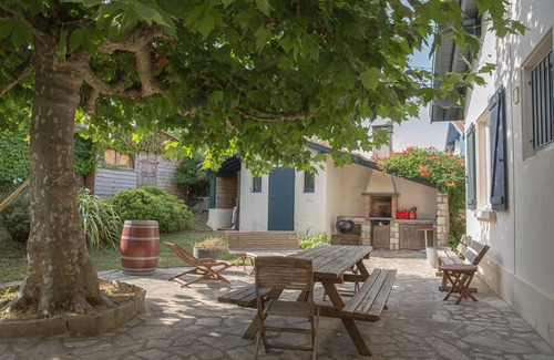 Bidart Villa | Bidart, casa 8 personas, 3 *, a 100m de las playas.