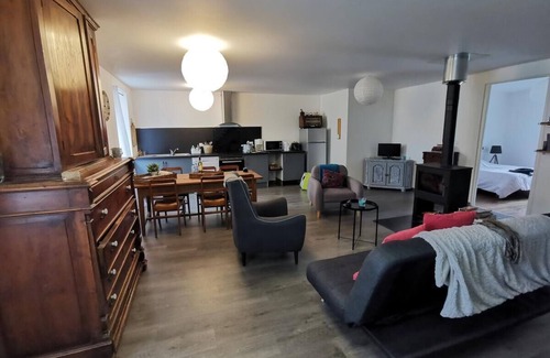 Bielle Apartamento | Bielle, apartamento con jardín y garaje