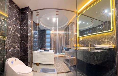 Go Vap Hotel | Bien Sao Hotel Duong Quang Ham