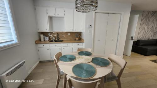Sept-Iles Apartamento | Bienvenue Chez Mymy!