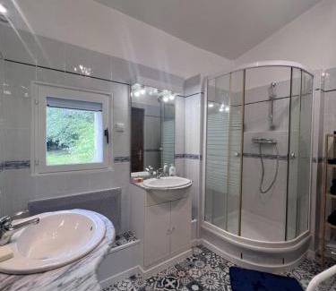 Emance Casa | Bienvenue Chez Vous