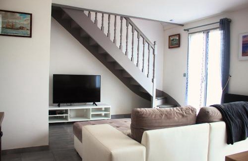 Saint-Lormel Casa | Bienvenue ! Maison chaleureuse à 7 min. des plages