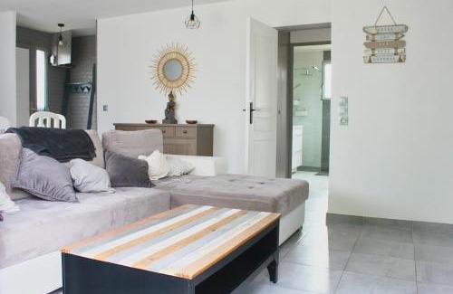 Saint-Lormel Casa | Bienvenue ! Maison chaleureuse à 7 min. des plages