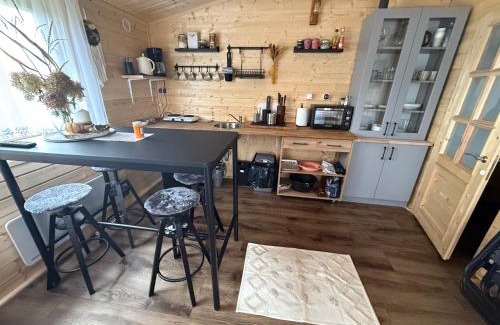 Ustrzyki Dolne Apartamento | Bieszczadzkie Wzgórze Saunowe- Jacuzzi i Sauna w cenie pobytu