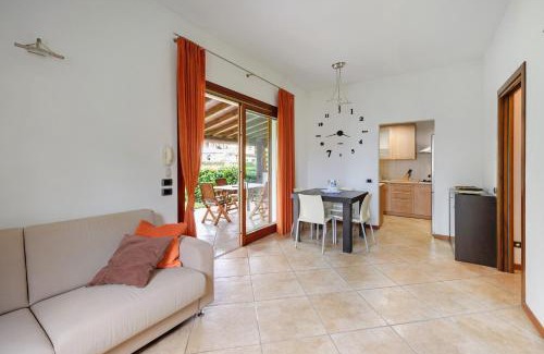 Pieve Vecchia Apartamento | Bifamiliare a due passi dal Lago