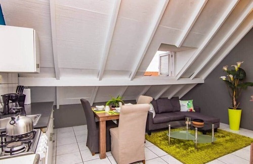Colon Apartamento | Big 2 br Apartment - H