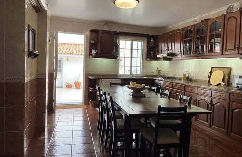 Horta Casa | Big and Beautiful 5 bed 4 bath House in Horta