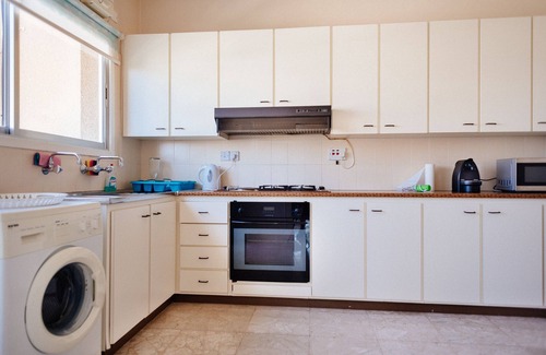Potamos tis Germasogeias Apartamento | Apartamento grande cerca de la playa de Cto en una zona tranquila, restaurantes, supermercado, deportes.