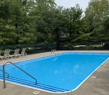 Saugatuck Casa | Big Bear Cabin - Cabin Getaway - Private hot tub - Community Pool!