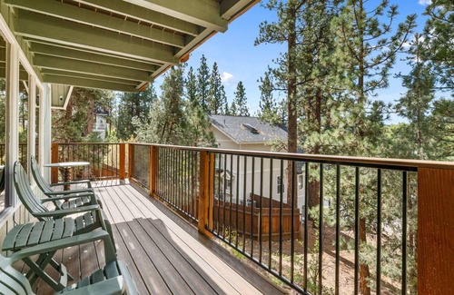 Whispering Forest Casa | Big Bear Moose House