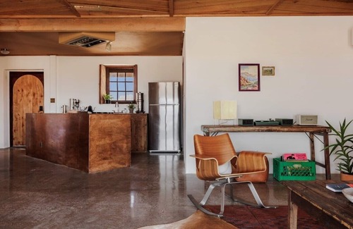 Study Butte-Terlingua Casa | Big Bend Escape Designer Adobe w/Mountain Views