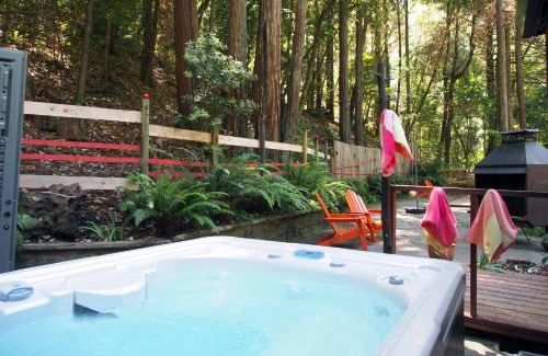 Guerneville Casa | Big Bertha's