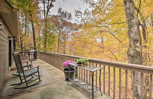 Big Canoe Casa | Big Canoe Cabin with Mountain View, Hiking and Lake!