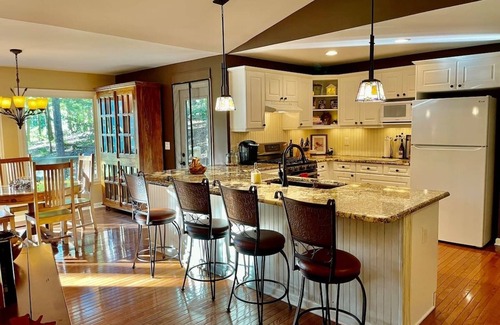 Big Canoe Casa | Big Canoe's most tranquil Golf & Mountain View