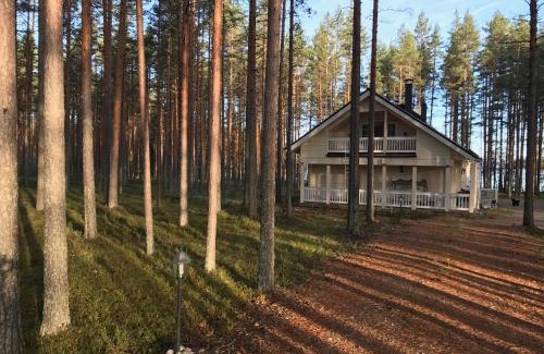 Savonlinna Villa | Big Cottage By The Lake