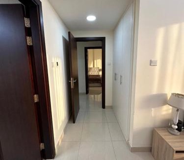 Al Majaz Apartamento | Big flat 3 bedrooms, in floor 15 full service