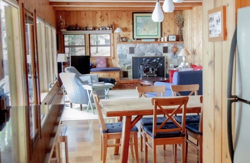 Glen Arbor Cabaña | Big Glen Lake - Beechwood Cottage
