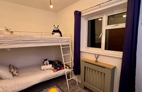 Stonehouse Casa | Big groups 20+, XL HotTub, Cinema, Arcade, Games