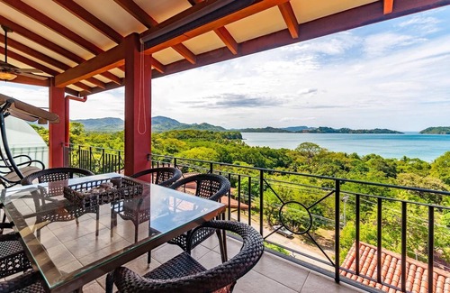 Potrero Casa | Big Hillside Villa in Potrero With Pool and Panoramic Ocean Views