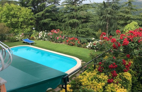 Formello Villa | VILLA INMERSA EN LA NATURALEZA CON PISCINA, 700 M2, A 20 MINUTOS DE ROMA, CON TUTOR