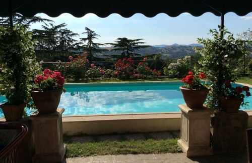 Formello Villa | VILLA INMERSA EN LA NATURALEZA CON PISCINA, 700 M2, A 20 MINUTOS DE ROMA, CON TUTOR