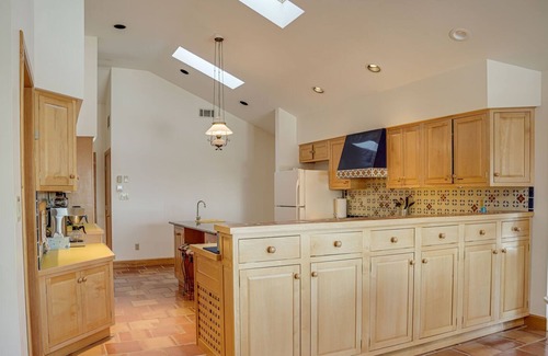 Warfordsburg Casa | Big House with Pickle Ball Court under a Wedding Pavilion