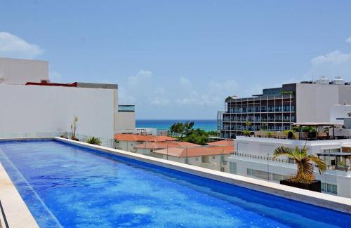 Luis Donaldo Colosio Apartamento | Big loft 2br 2.5bth one block the beach