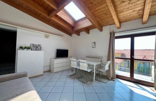 Acquabella Apartamento | BIG Mansarda Goldoni - Duomo M4 Lin Airport