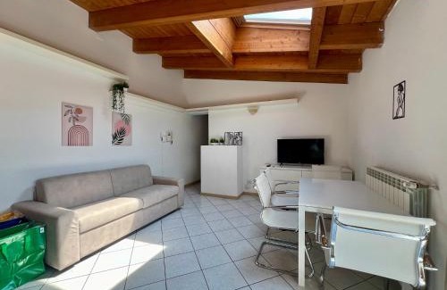 Acquabella Apartamento | BIG Mansarda Goldoni - Duomo M4 Lin Airport