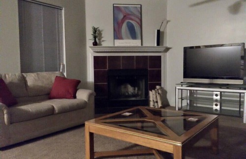 Indianapolis Casa | Big Master Suite * All-Inclusive * Lots of Storage