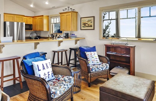 Sisters Condominio | Big Mt View Condo View of the Mountains in Sisters, A/C, Gas Fireplace