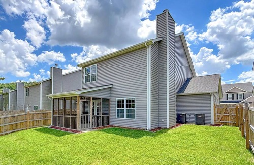 Ashley Oaks Casa | Big Orange Basecamp