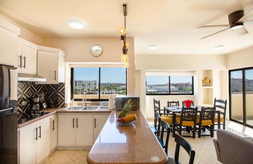 Ampliación Juárez Apartamento | Big Penthouse at Cabo San Lucas Downtown