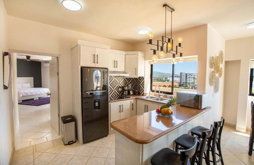 Ampliación Juárez Apartamento | Big Penthouse at Cabo San Lucas Downtown